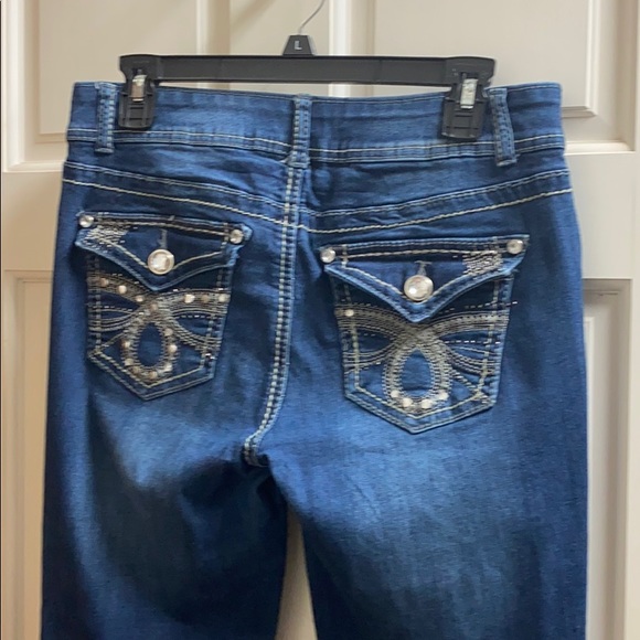 Jeans - Picture 4 of 5